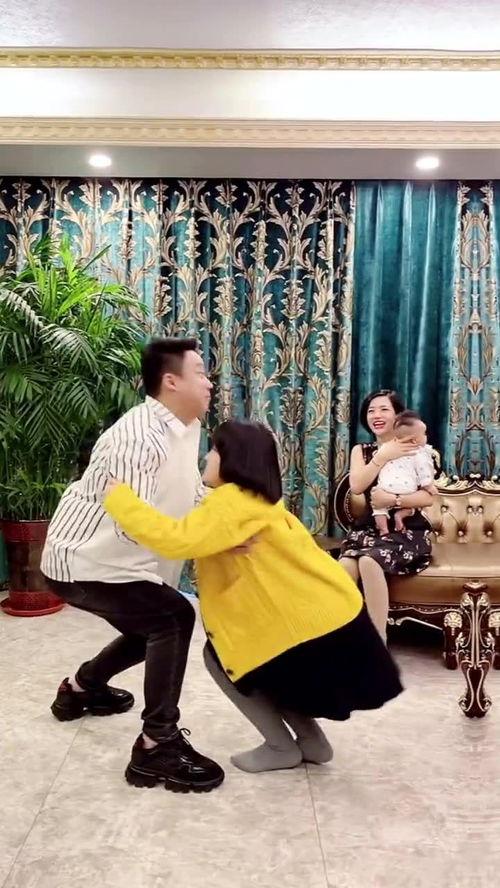 成人举高高视频在线观看,揭秘成人举高高的魅力瞬间